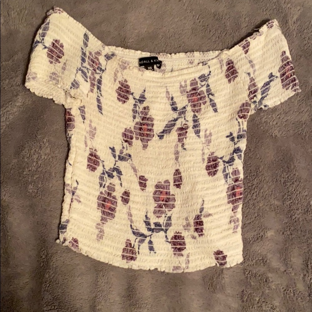 kendall & kylie off the shoulder flower top